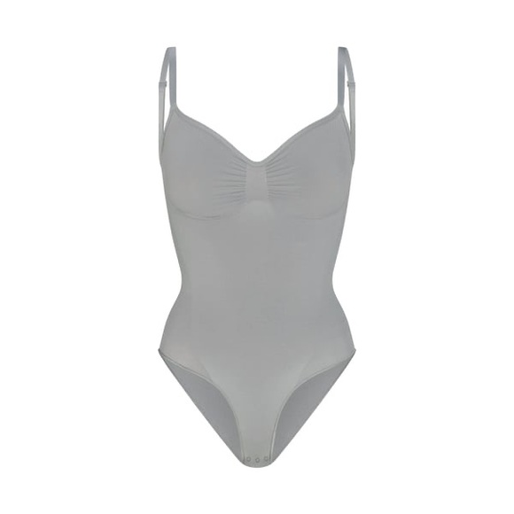 🩶NEW SKIMS SEAMLESS SCULPT BRIEF BODYSUIT IN PACIFIC L - Picture 4 of 4